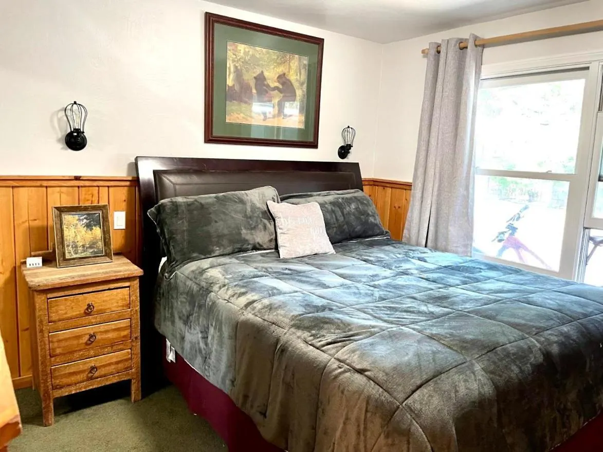 Feriehus Top Rated Cabin W/Spa Walk To The Village & Golf Mammoth Lakes