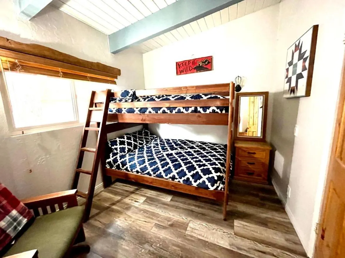 Top Rated Cabin W/Spa Walk To The Village & Golf Mammoth Lakes