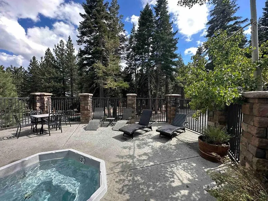 Top Rated Cabin W/Spa Walk To The Village & Golf Mammoth Lakes 0*,  USA